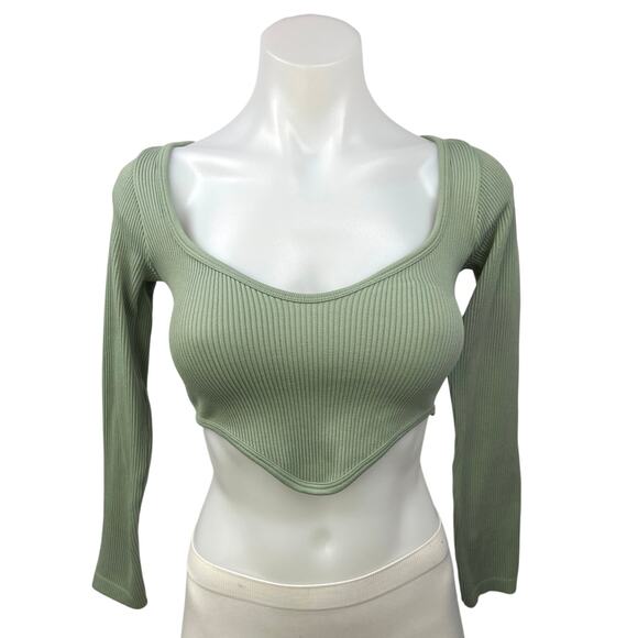 Zara Green Ribbed Knit Long Sleeve Scoop Neck Pointed Hem Crop Top Size XS/S - Picture 1 of 3